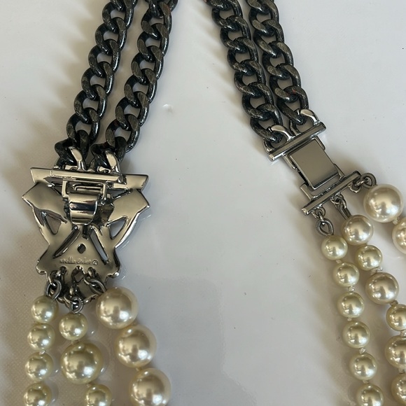 Stella & Dot Daisy Necklace - Picture 7 of 10